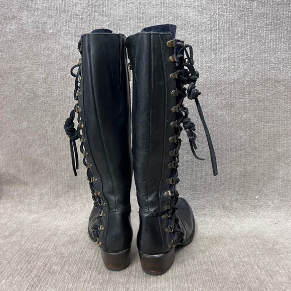 Freebird by Steven Wyatt Black Leather Tall Snake Texture Black Blue Boots 8  L - Picture 10 of 16